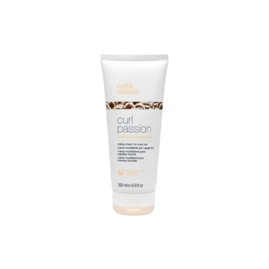 milk_shake Styling Cream for Curly Hair — 200 ml distributor packshot, plain white background