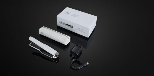 GHD – Unplugged Cordless Hair Straightener – White