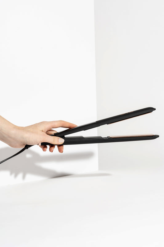 Fer plat léger et ultra mince 1" noir Sleek