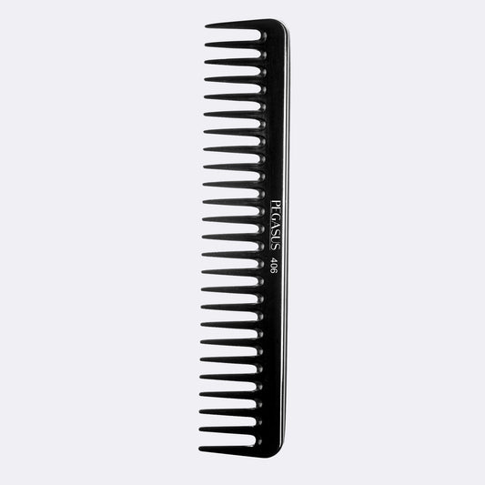 Styling comb with wide teeth