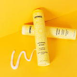 Amika Velveteen Dream – Smoothing Conditioner for Frizz-Prone Hair