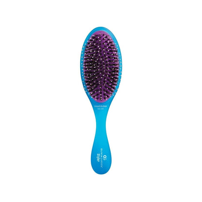 Olivia Garden Styling brush — Og Brush Styling Brush Blue: OG oval styling brush, face-on, plain white background