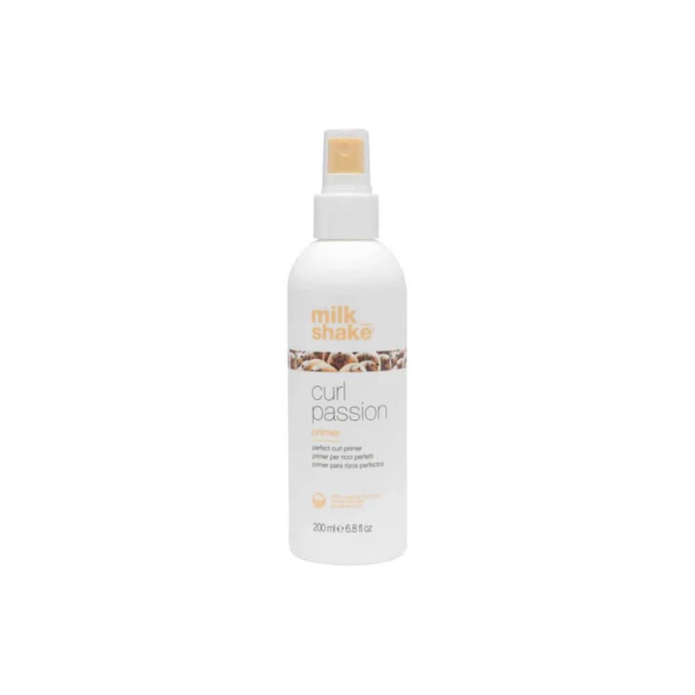 milk_shake Curl Passion Primer — 200 ml distributor packshot, plain white background