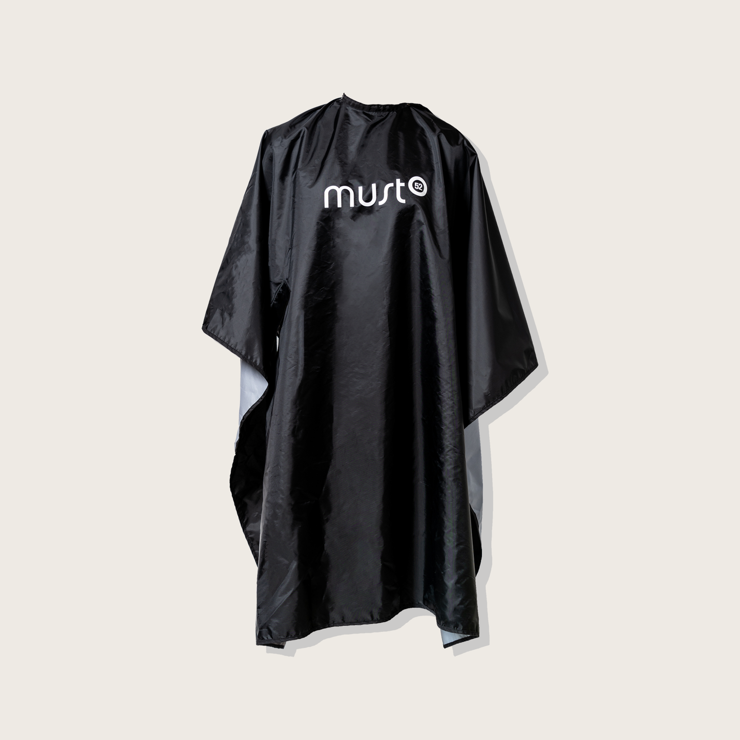 Cape à coloration noire