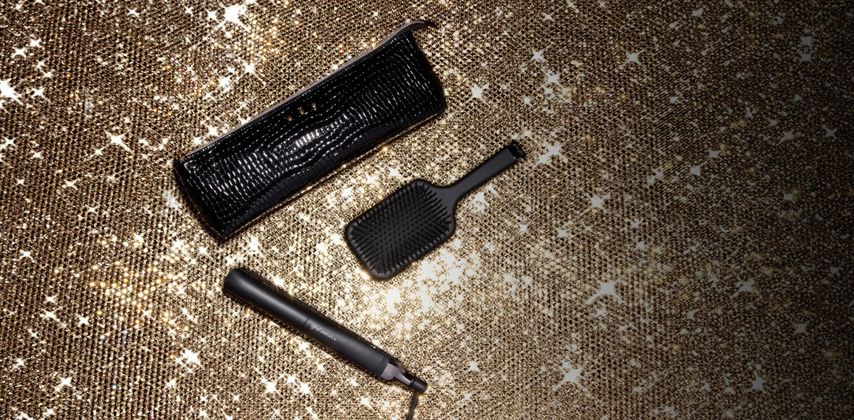 GHD – Platinum+ 1 in Hair Straightener Festive Gift Set – Black