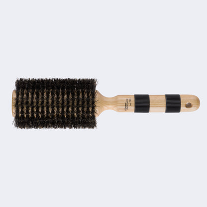 Dannyco Oakwood Round Brush – Pre-Softened Natural Boar / Brosse ronde Dannyco en chêne – soies naturelles de sanglier préassouplies