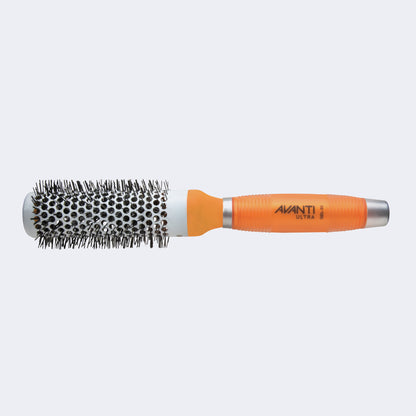 Avanti Ultra Ceramic Thermal Round Brush with Gel Handle – 25 mm barrel, product shown alone on a plain white background / Brosse ronde thermique Avanti Ultra en céramique avec poignée en gel – cylindre de 25 mm, produit seul sur fond blanc uni