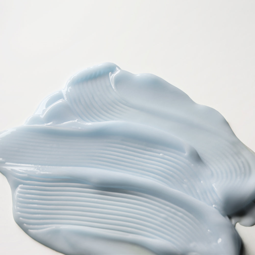 Moisture Marvel Conditioner — product texture shot