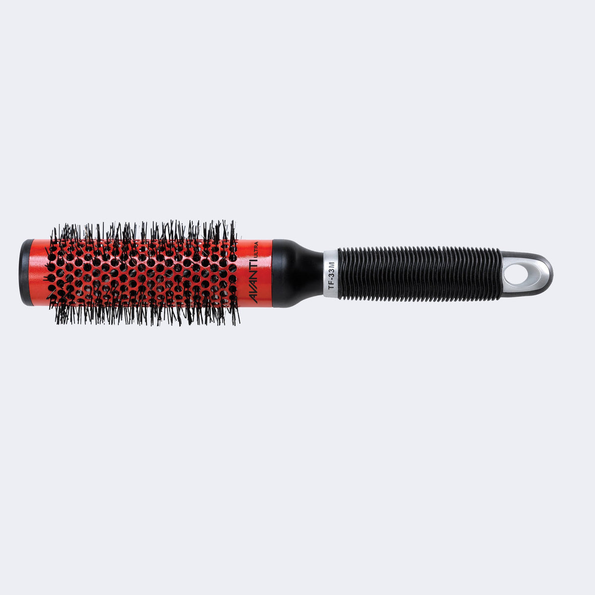 Avanti Ultra Ceramic Thermal Round Brush – 33 mm barrel, product shown alone on a plain white background / Brosse ronde thermique Avanti Ultra en céramique – cylindre de 33 mm, produit seul sur fond blanc uni