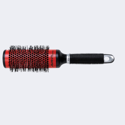 Avanti Ultra Ceramic Thermal Round Brush – 43 mm barrel, product shown alone on a plain white background / Brosse ronde thermique Avanti Ultra en céramique – cylindre de 43 mm, produit seul sur fond blanc uni