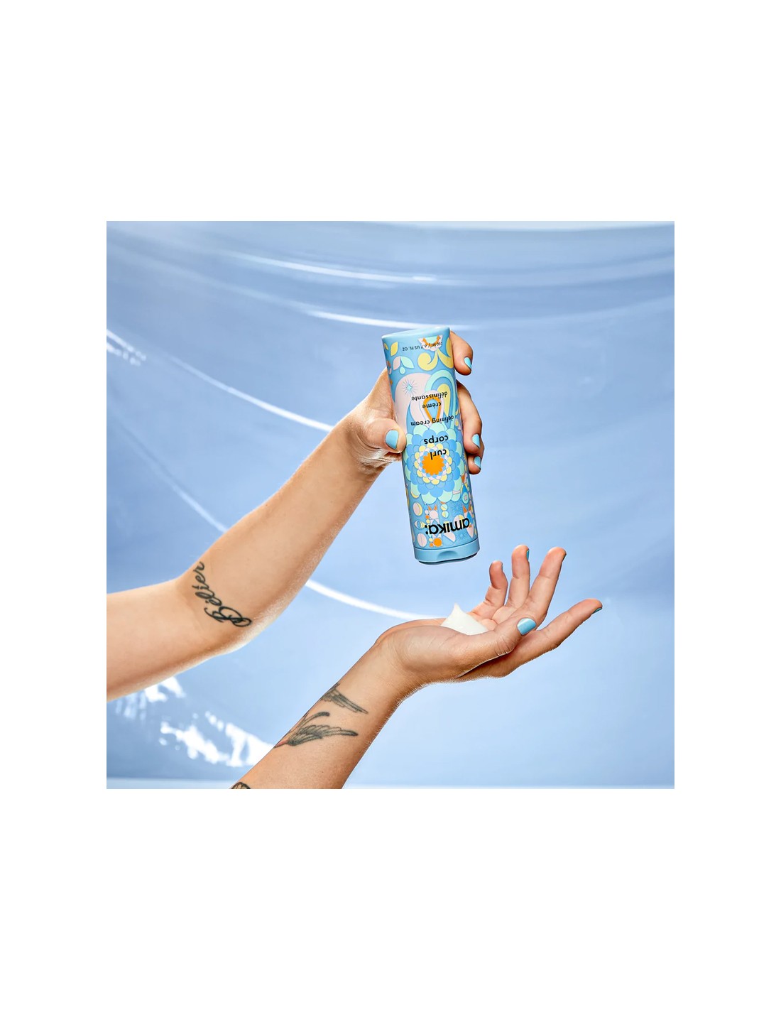 Amika - Curl Corps - Crème de définition | 6,7 oz |