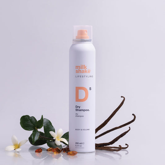 milk_shake Lifestyling Dry Shampoo — lifestyle shot