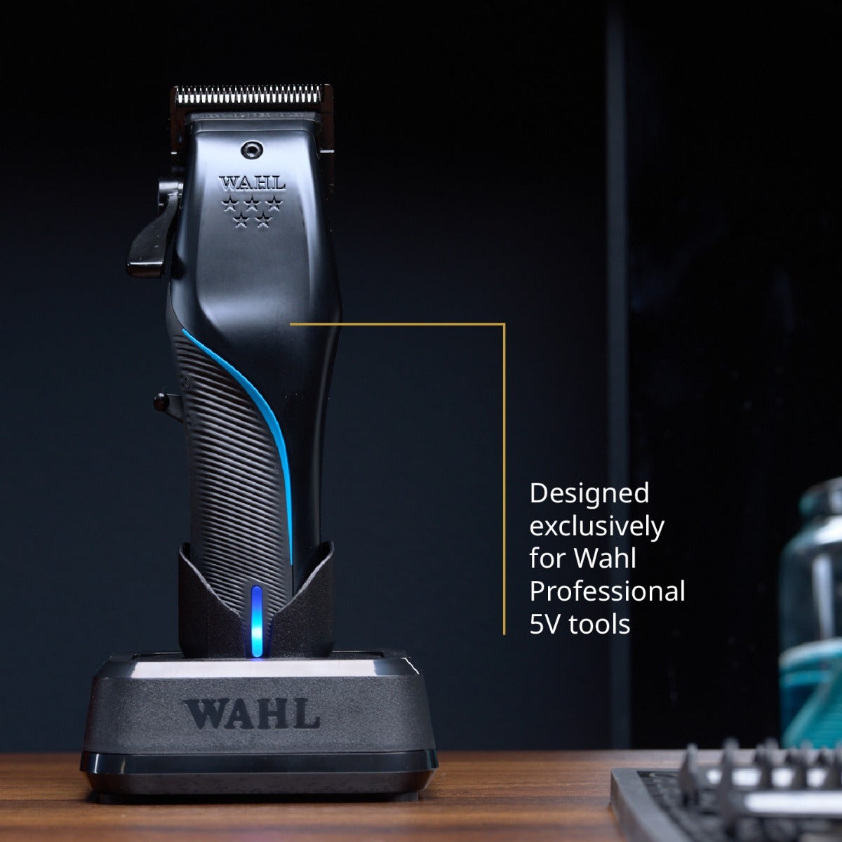 Wahl Single Power Station Charging Stand – #53254 — product image 4