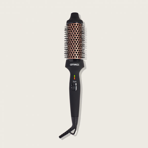 Amika Blowout Babe Thermal Ionic Brush – Smooth, Voluminous Blowouts 1.5 in